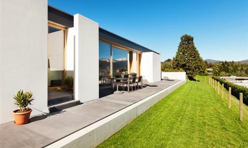 绿色校园午夜视频在线网站的多维价值！