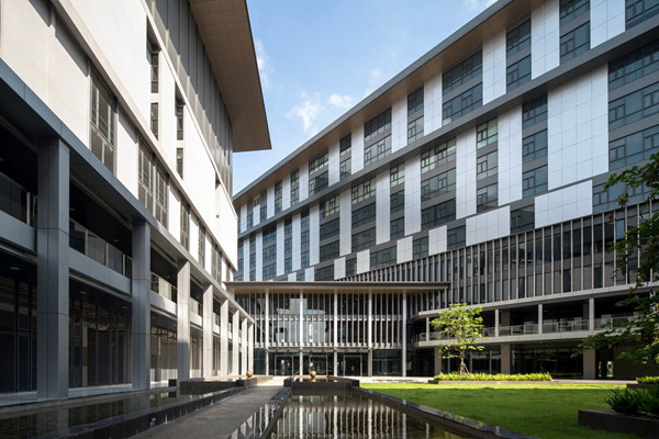 如何快速推进楼宇自控产业化发展？