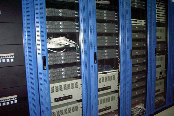 楼宇自动化系统一种新颖的布线方式！(图1)