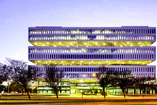 智能楼宇自控系统在特大型会展建筑的应用！(图2)